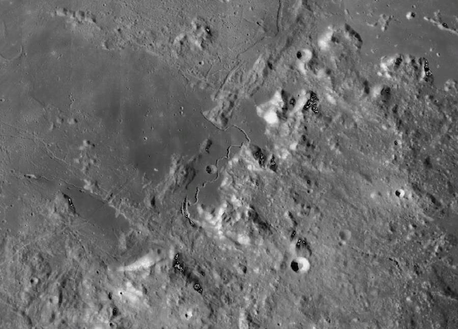 rima_hadley_lro_l5.jpg